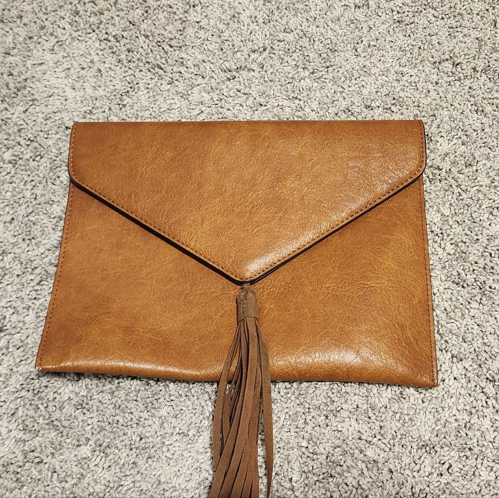 NWOT Charleston Bags Wrap Tassel Leather Clutch Brown